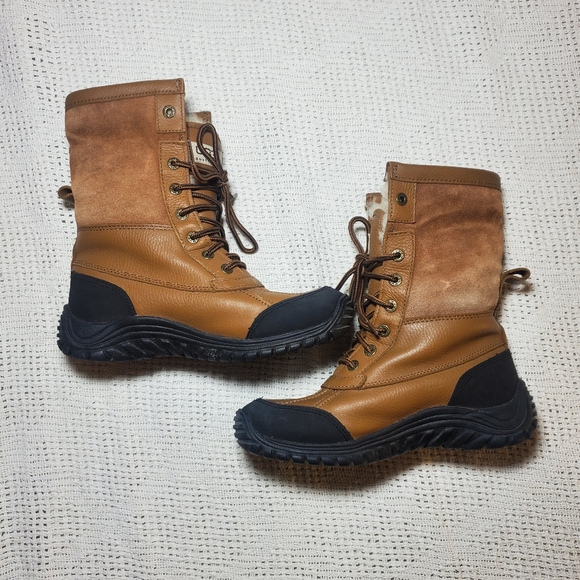 UGG Women's Adirondack II Winter Boot, Chestnut, Size 7 - Picture 3 of 10